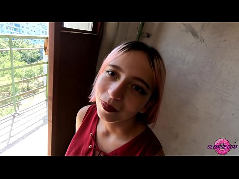 ❤️ Studentka smyslně kouří cizince ve vnitrozemí - sperma na tváři ️❌ Porno u cs.sex-porntube.ru ️❤
